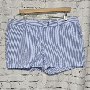 Vineyard Vines‎ Women's Seersucker Blue And White Striped Shorts Size 16